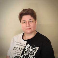 Шнайдер Людмила